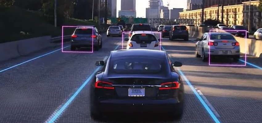 A Tesla önvezető rendszere és az európai kihívások